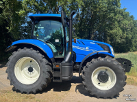 Schlepper / Traktor New Holland T6 145 DC