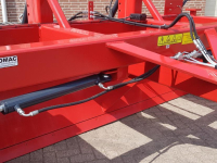 Planiergeräte AGM Kilverbak Bizon 3000