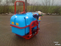 Anbaufeldspritze GRS Veldspuit 800 L pomp bediening tank