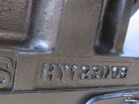 Mähdrescher New Holland Hydro Pomp Combine CR940/960/970/980 Parts nr:87325072R
