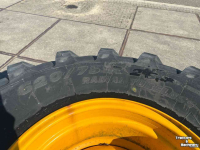 Räder, Reifen, Felgen & Distanzringe Michelin MegaXbib 620/75R26