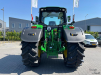 Schlepper / Traktor John Deere 6M 155