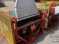 Sonstiges Förderanlagen und Material-Handling-Ausrüstungen Perfect Kistenleger voor zacht fruit en zoete aardappelen