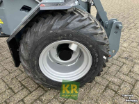 Radlader Giant G2300 X-tra HD