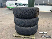 Räder, Reifen, Felgen & Distanzringe Nokian 360/80R24