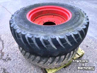 Räder, Reifen, Felgen & Distanzringe Nokian 360/80R24