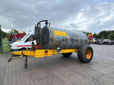 Gülletankwagen / Güllefässer Veenhuis 6800 Mesttank mestverwerking