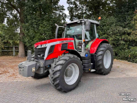 Schlepper / Traktor Massey Ferguson 7s.180 Dyna6 Efficient