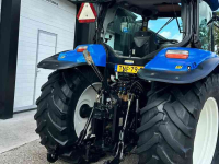 Schlepper / Traktor New Holland T6020