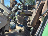 Schlepper / Traktor John Deere 6810 PQ+, TLS, kruip, airco met Herder MBK135LSH maaiarm