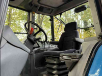 Schlepper / Traktor New Holland 8360