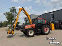 Schlepper / Traktor Valtra 8150 Hitech met bos maaiarm met klepelmaaier!