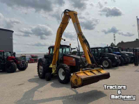 Schlepper / Traktor Valtra 8150 Hitech met bos maaiarm met klepelmaaier!