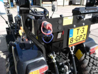 Gartentraktoren Captain 263 Compact Tractor + Voorlader