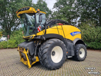 Feldhäcksler New Holland FR 780