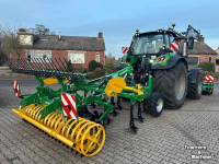 Grubber Kerner Corona 300 sterwiel cultivator