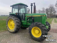 Schlepper / Traktoren John Deere 4055 Powershift JD 7,6 liter