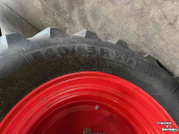 Räder, Reifen, Felgen & Distanzringe Michelin 540/65R30 op 10 gaats Fendt velg