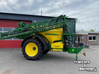 Anhängefeldspritze John Deere TRSP25 Veldspuit