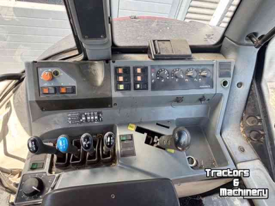 Schlepper / Traktor Valtra N141