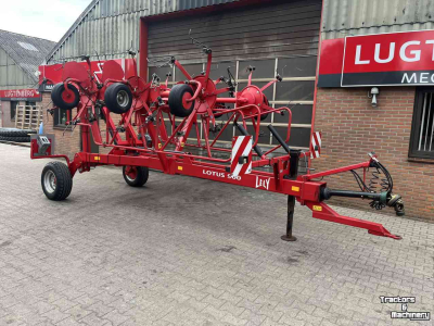Kreiselheuer Lely Lotus 900 schudder weidebouwmachines