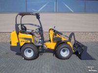 Radlader Schäffer 2430