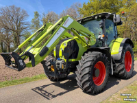 Schlepper / Traktor Claas Arion 530 CMatic