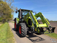 Schlepper / Traktor Claas Arion 530 CMatic