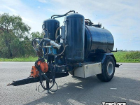 Güllepumpe  Pomptankwagen met compressor - en Doda pomp