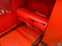 Futtermischwagen Vertikal Kuhn polycrok 2050
