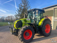 Schlepper / Traktor Claas Arion 570