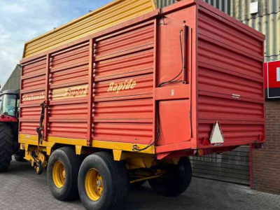 Lade- und Dosierwagen Schuitemaker Rapide 125 S opraapwagen. Weidebouwmachines