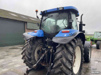 Schlepper / Traktor New Holland T6030