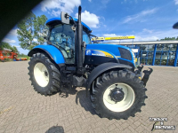 Schlepper / Traktor New Holland T6080