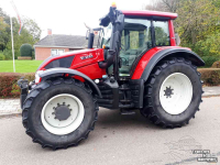 Schlepper / Traktor Valtra N163 Direct