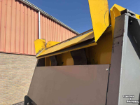 Grosskistenkantler  Noble, VI 04, kistenleger, met bunker