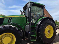 Schlepper / Traktor John Deere 7310R