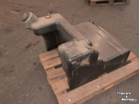 Diverse Gebrauchte Teile Massey Ferguson BRANDSTOFTANK 3000-SERIE