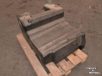 Diverse Gebrauchte Teile Massey Ferguson BRANDSTOFTANK 3000-SERIE