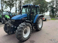 Schlepper / Traktor New Holland TS90