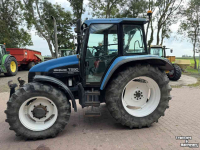 Schlepper / Traktor New Holland TS90