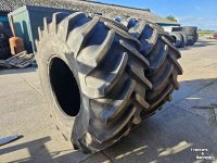 Räder, Reifen, Felgen & Distanzringe Michelin 800/65R32 MegaXbib. 50 mm!