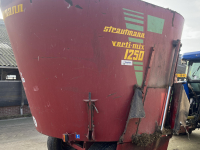 Futtermischwagen Vertikal Strautmann verti-mix 1250