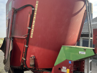 Futtermischwagen Vertikal Strautmann verti-mix 1250