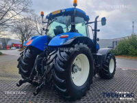 Schlepper / Traktor New Holland T 7.220