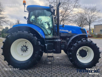 Schlepper / Traktor New Holland T 7.220