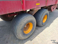 Lade- und Dosierwagen Taarup 1030 opraapwagen