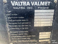 Schlepper / Traktor Valtra 900