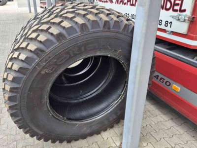 Räder, Reifen, Felgen & Distanzringe Nokian 480/80R34 en 400/80R24 TRI2 straatbanden gazonbanden