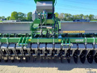 Durchsämaschine  Doorzaaimachine